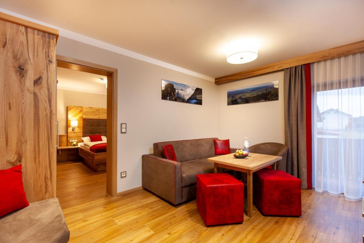 Genusshotel Hohenbogen Нойкірхен-байм-Гайліґен-Блут Екстер'єр фото