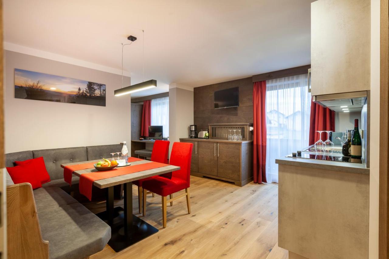 Genusshotel Hohenbogen Нойкірхен-байм-Гайліґен-Блут Екстер'єр фото