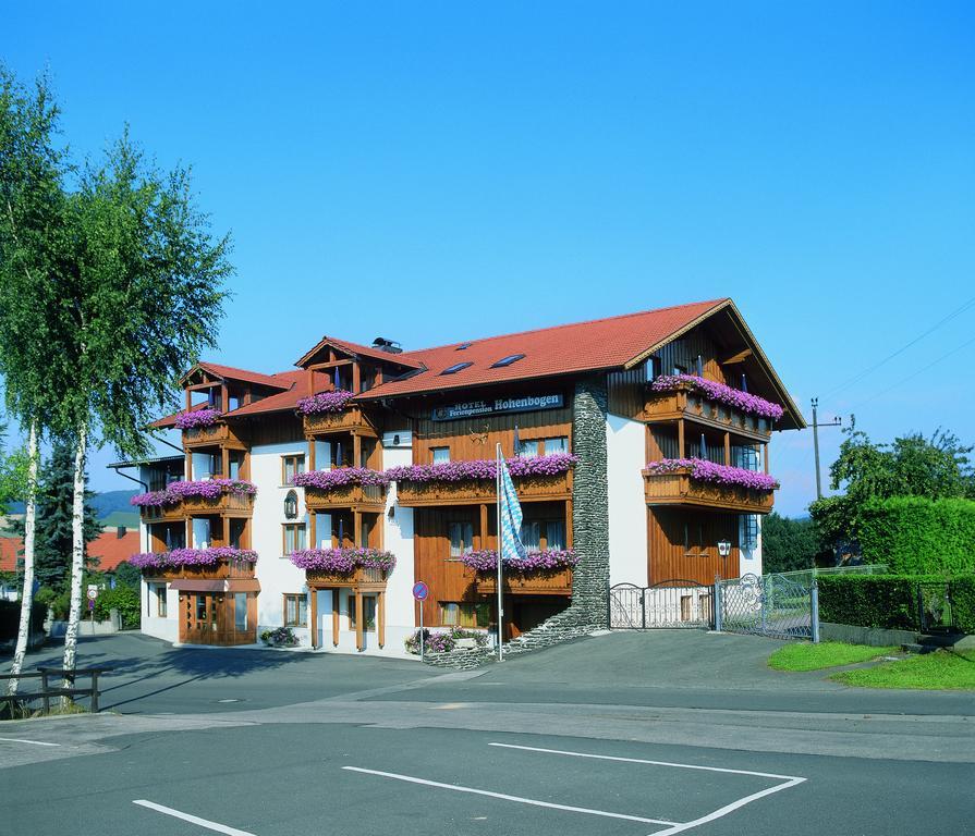Genusshotel Hohenbogen Нойкірхен-байм-Гайліґен-Блут Екстер'єр фото