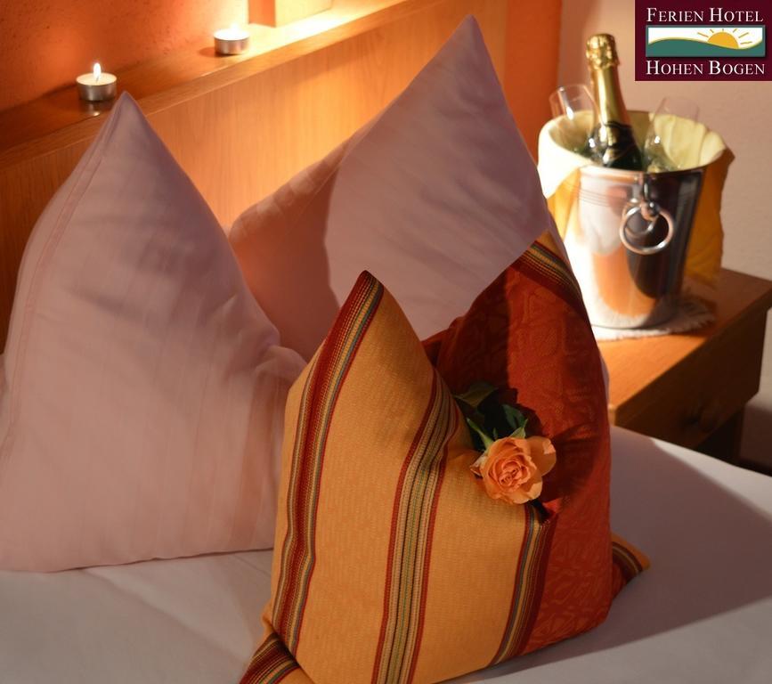 Genusshotel Hohenbogen Нойкірхен-байм-Гайліґен-Блут Екстер'єр фото